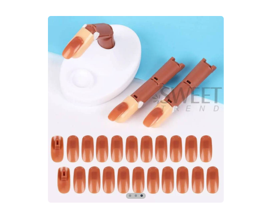 Dedos de práctica manicure